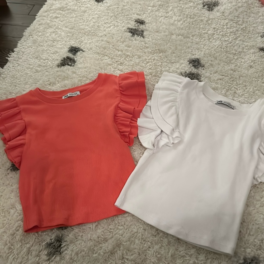 Two adorable Zara ruffled tank tops!!